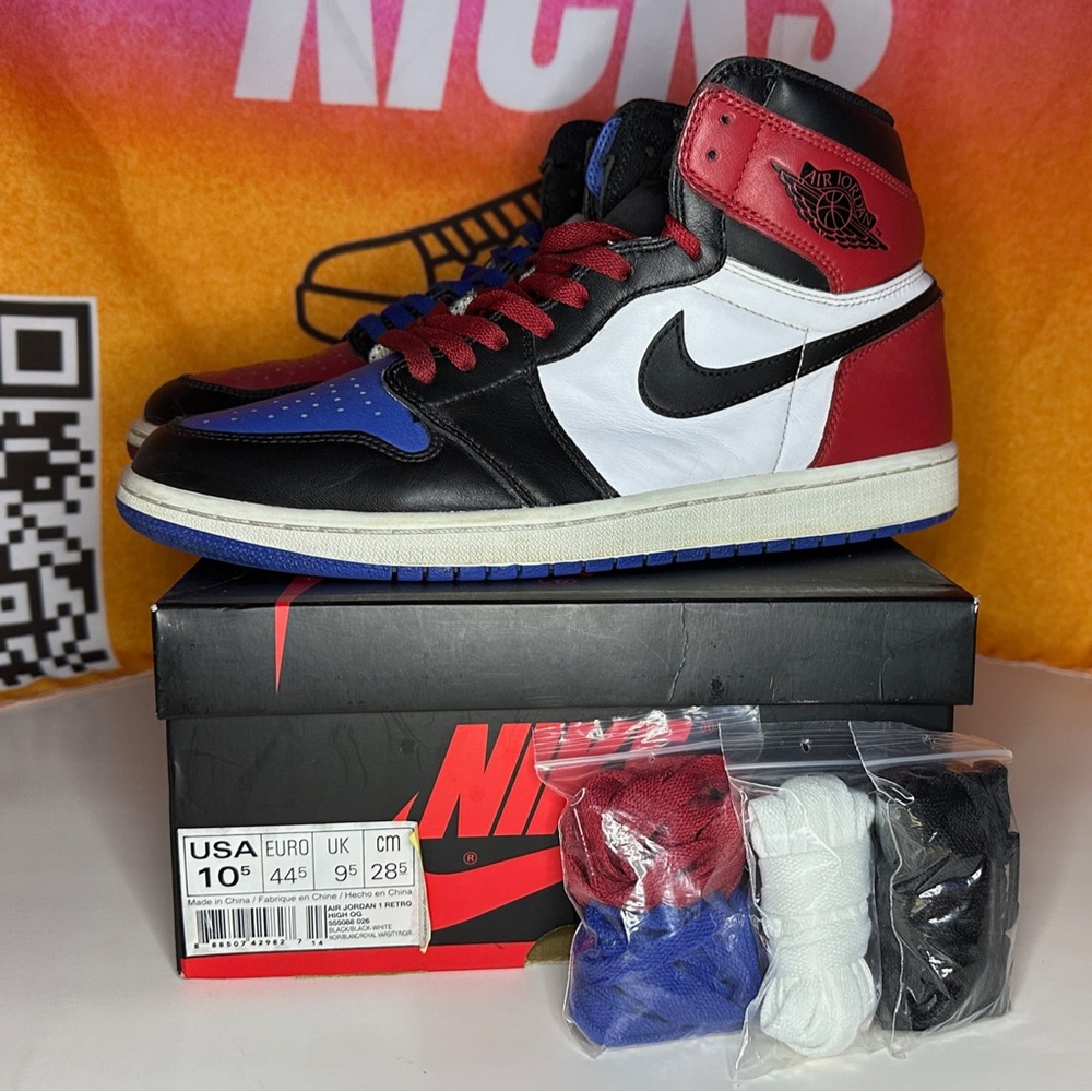 Jordan 1 High Retro OG Top 3 Size 10.5M Pre-loved